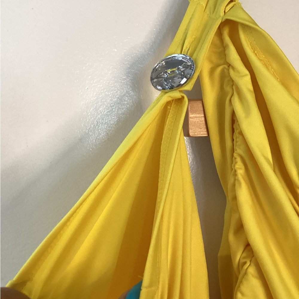 Wide Leg Ruched Yellow Jumpsuit - Picture 5 of 12